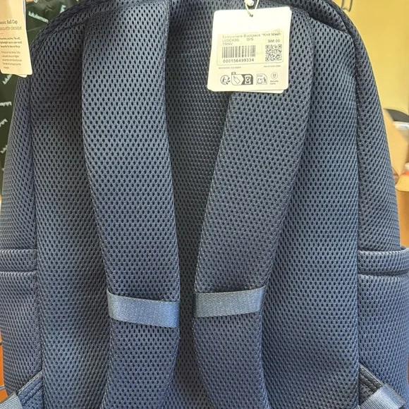 NWT Lululemon EVERYWHERE dark blue backpack mesh knit